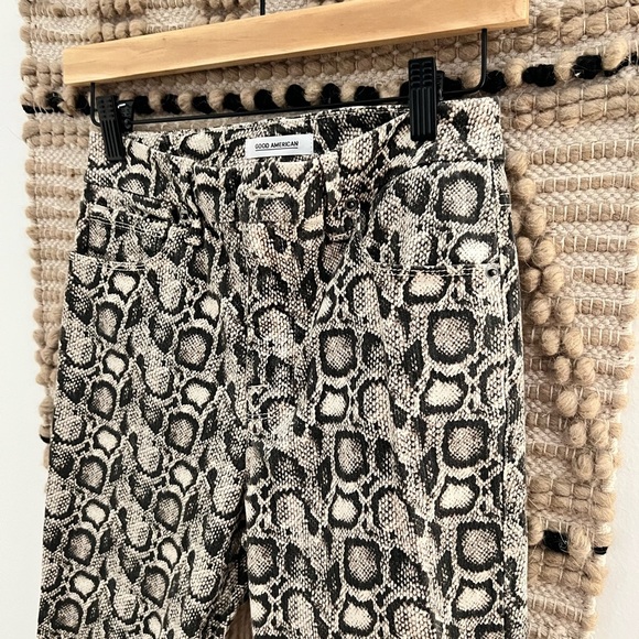 Good American Beige Snake Print Skinny Pants - Picture 3 of 12